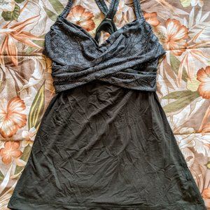 Lululemon Forest Green Active Top
